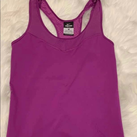 nike activewear tops